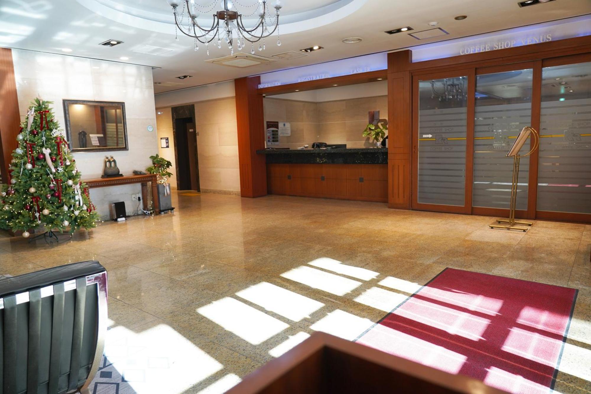 Karak Tourist Hotel Сеул Экстерьер фото