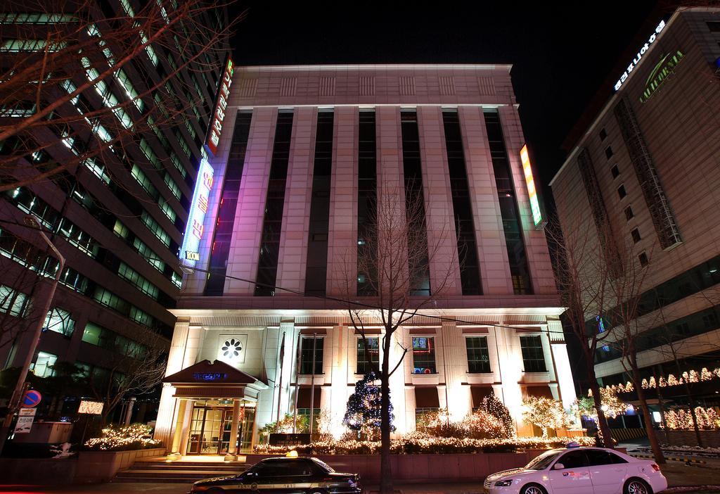 Karak Tourist Hotel Сеул Экстерьер фото